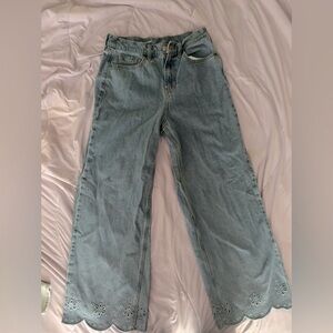 Old Navy High Rise Wide Leg Jeans with Eyelet & Scalloped Hem — Women’s Denim